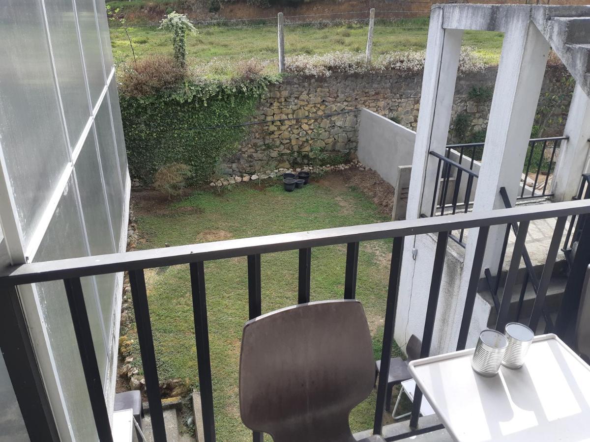 Siril Guesthouse Hostel Nuwara Eliya Bagian luar foto